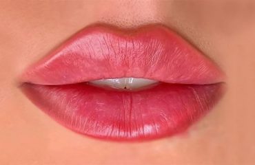 όμορφα χείλη με την τεχνική russian lips στο face and body clinic